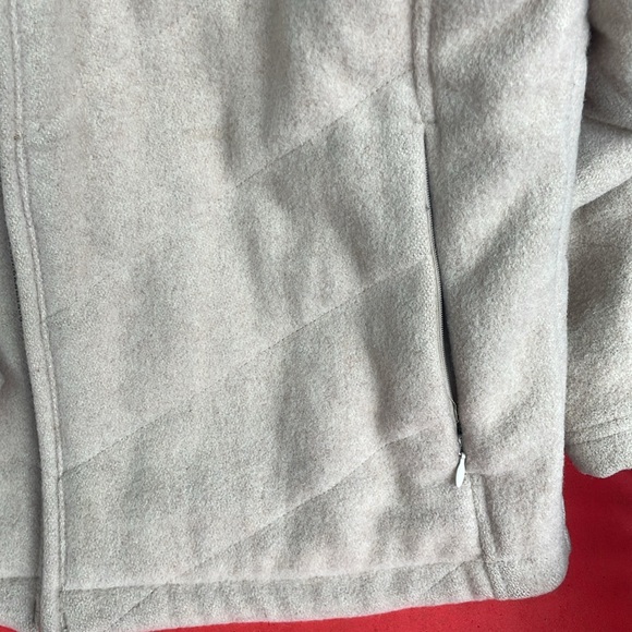 GUC Woolrich Coat - Picture 3 of 6